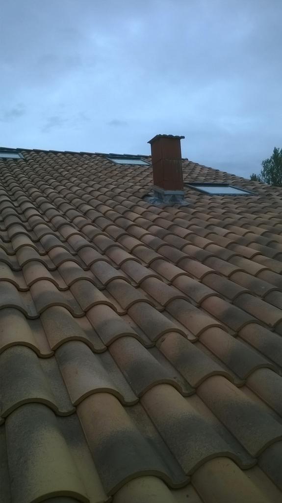 Tuiles en terre cuite
